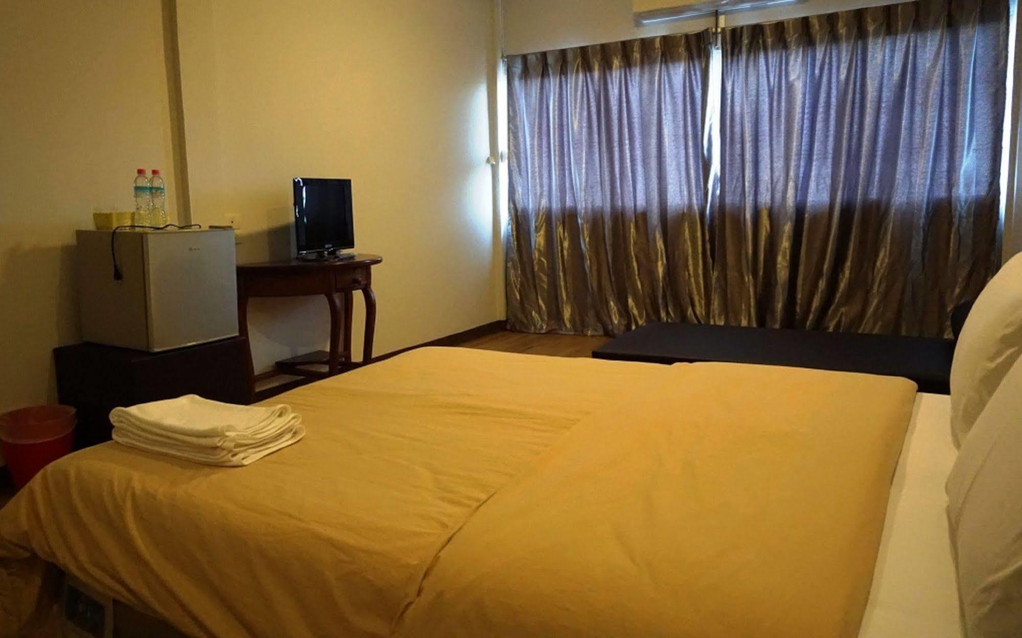 Thongtha Residence - Suvarnabhumi Airport Bangkok Luaran gambar